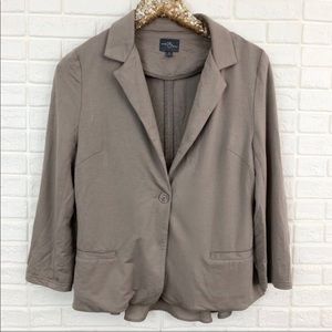 Market and Spruce blazer